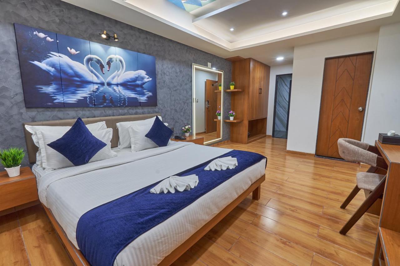 Hotel The Scenic Unity Garudeshwar Exteriér fotografie