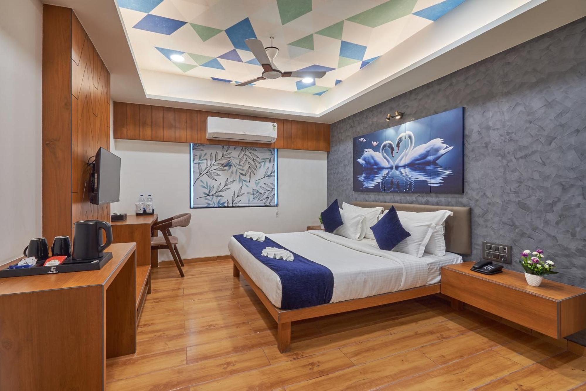 Hotel The Scenic Unity Garudeshwar Exteriér fotografie