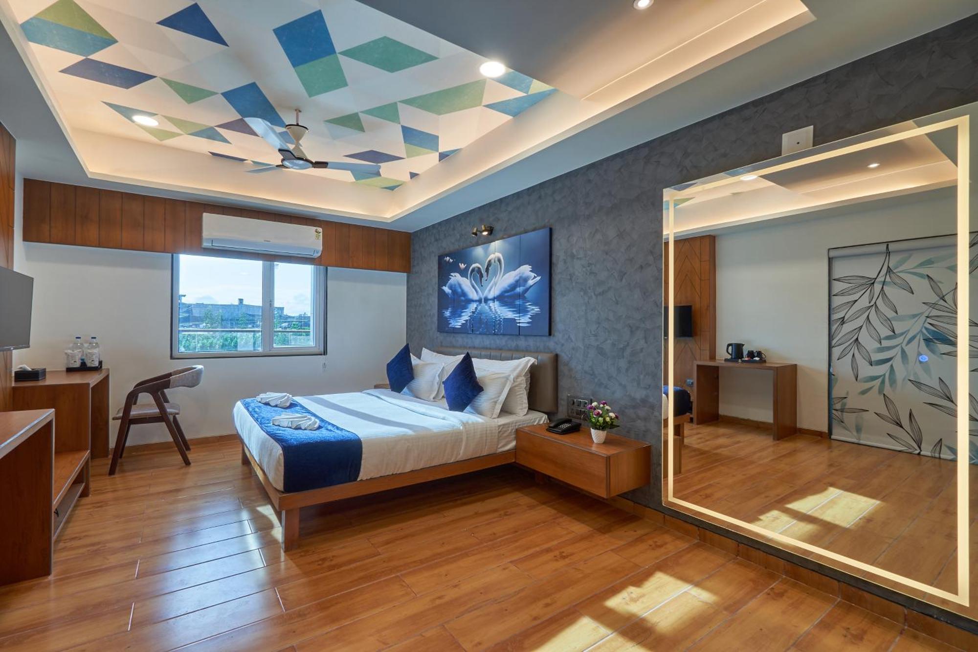 Hotel The Scenic Unity Garudeshwar Exteriér fotografie